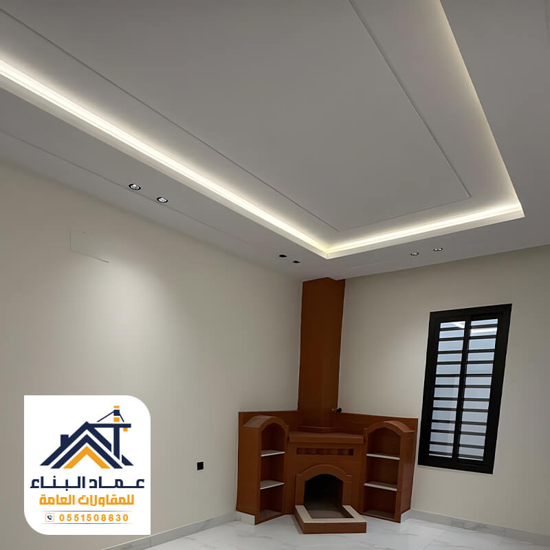 ديكور سقف باضاءة جميلة وجذابة عماد البناء للمقاولات العامة الرياض